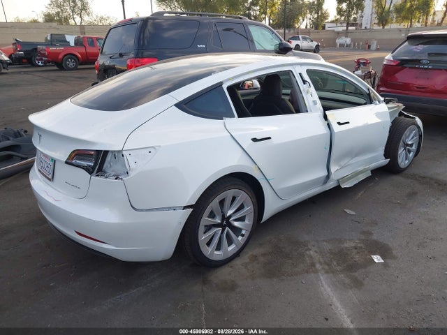 صورة 4 لـ 2022 Tesla MODEL 3 LONG RANGE DUAL MOTOR ALL-WHEEL DRIVE