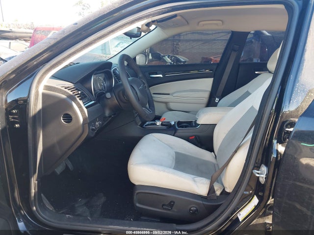 2023 CHRYSLER 300 TOURING 5