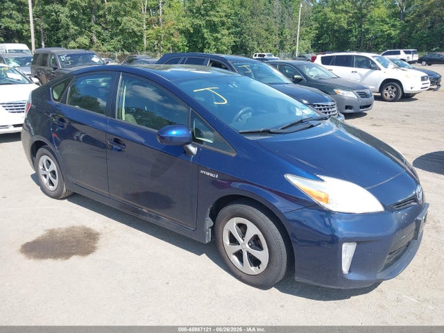 2013 TOYOTA PRIUS TWO