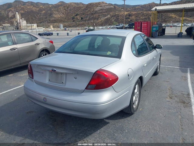 2002 FORD TAURUS SE 照片 4
