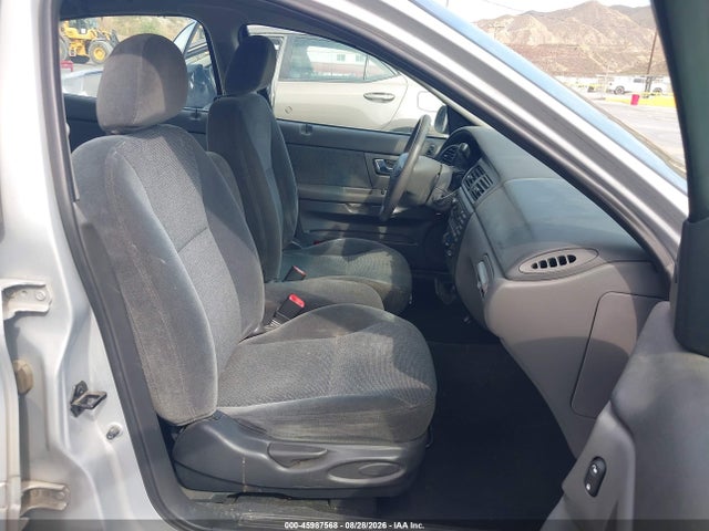 2002 FORD TAURUS SE 照片 5