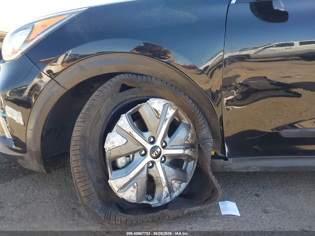 2019 KIA NIRO EV EX PREMIUM 6