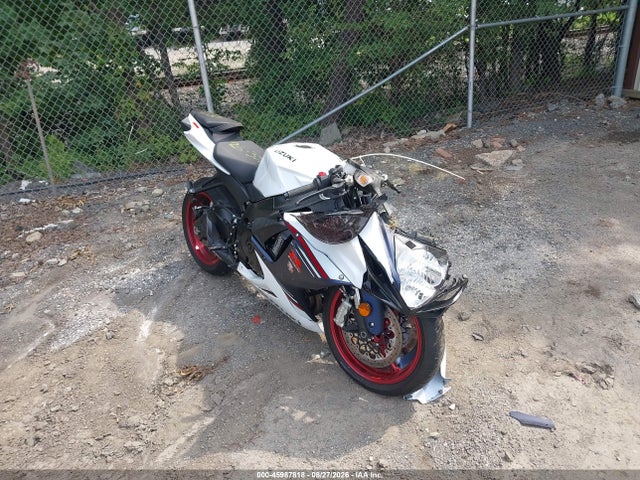 2025 SUZUKI GSX 