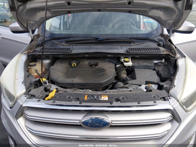 2017 FORD ESCAPE SE 10