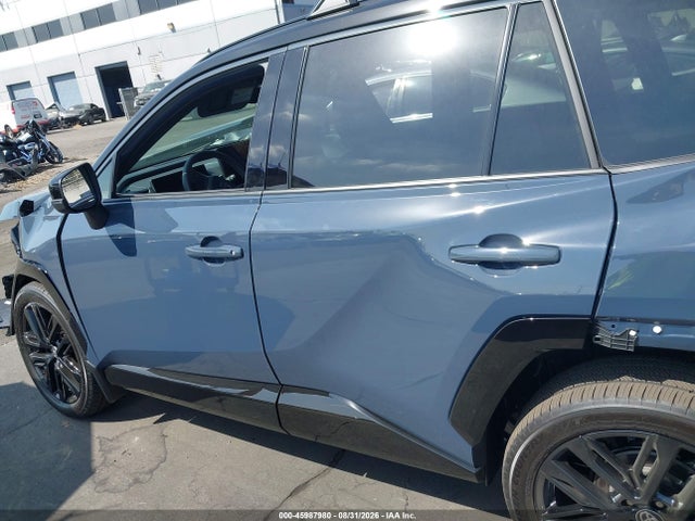 2026 TOYOTA RAV4 XSE 14