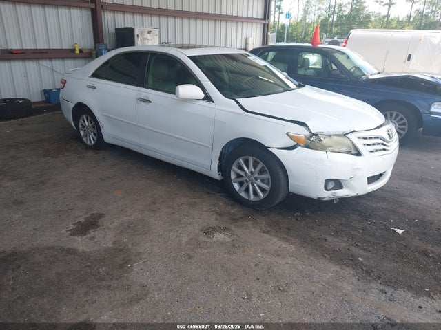 2010 TOYOTA CAMRY XLE