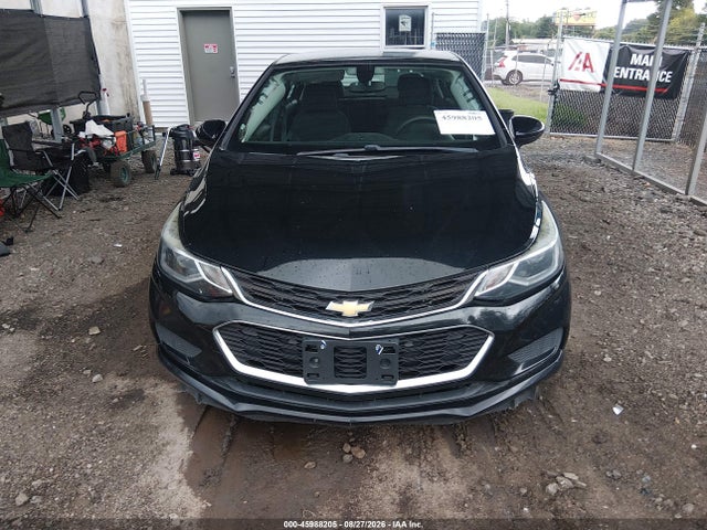 2017 CHEVROLET CRUZE LT AUTO 10
