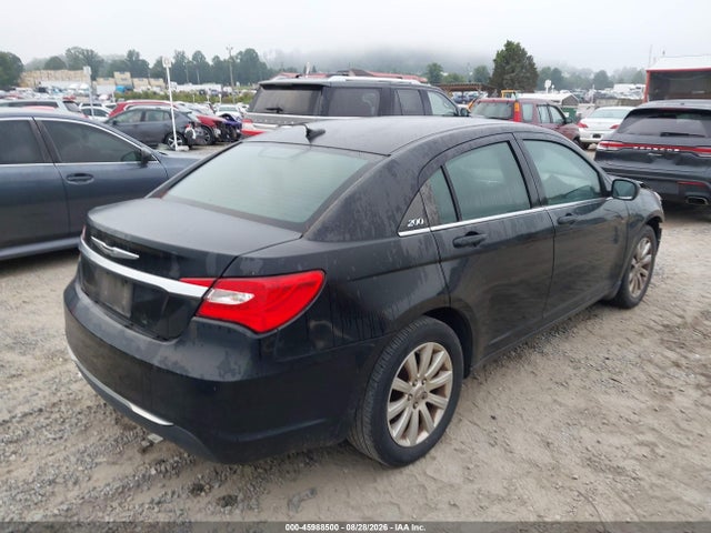 2013 Chrysler 200 TOURING 照片 4