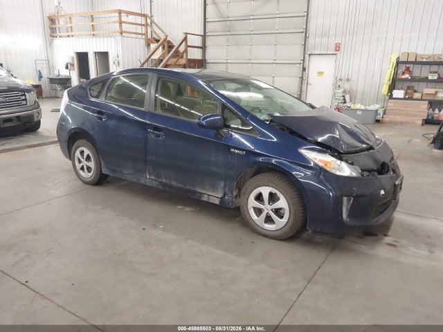 2015 TOYOTA PRIUS THREE