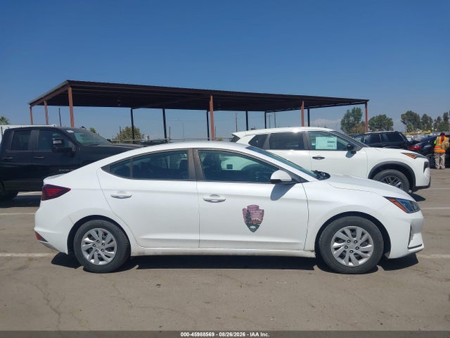 2020 HYUNDAI ELANTRA SE 14