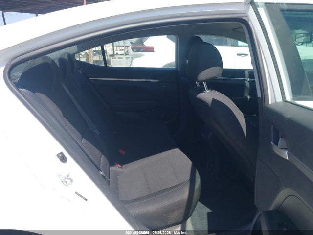 2020 HYUNDAI ELANTRA SE 8