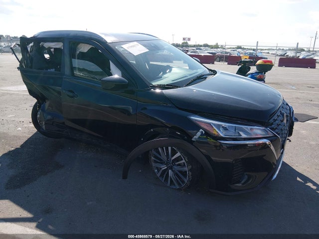 2022 NISSAN KICKS SV XTRONIC CVT