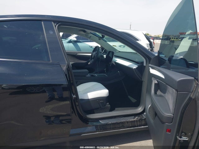 2025 TESLA MODEL Y LONG RANGE DUAL MOTOR ALL-WHEEL DRIVE 5