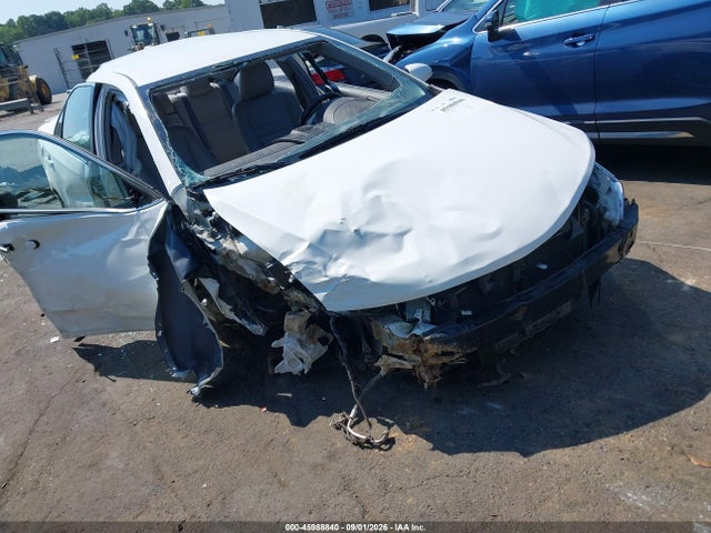 2014 TOYOTA CAMRY XLE
