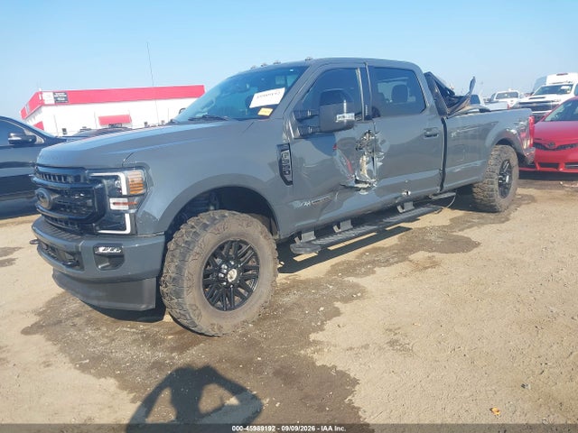 2021 FORD F-350 LARIAT 2