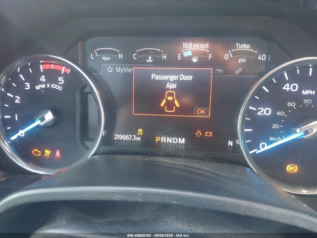 2021 FORD F-350 LARIAT 5