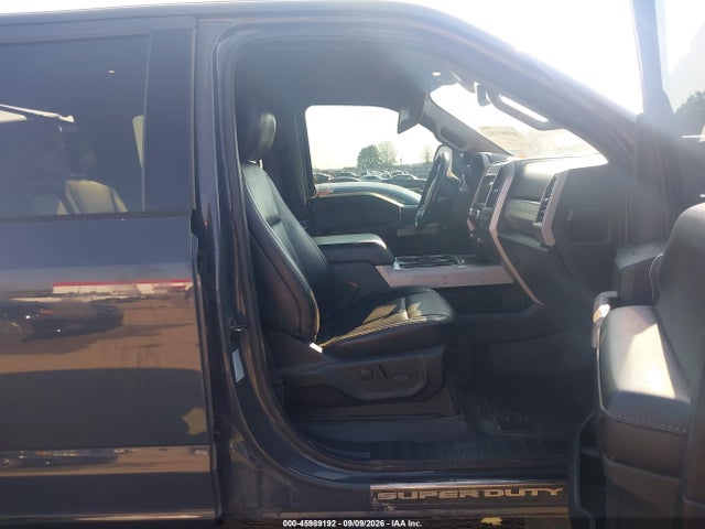 2021 FORD F-350 LARIAT 7