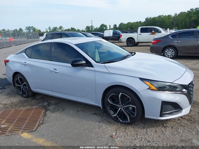 2024 NISSAN ALTIMA SR FWD