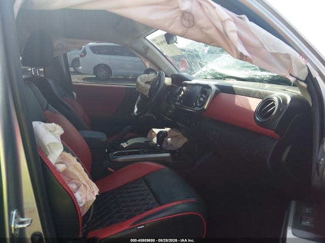 2022 TOYOTA TACOMA SR5 5