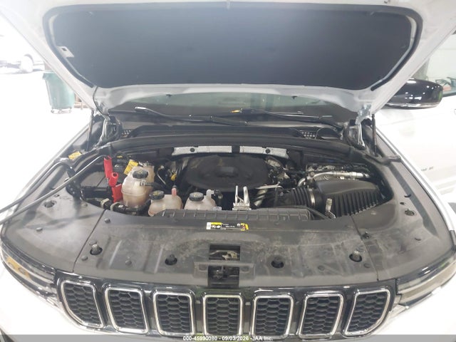 2023 JEEP GRAND CHEROKEE 4XE OVERLAND 10