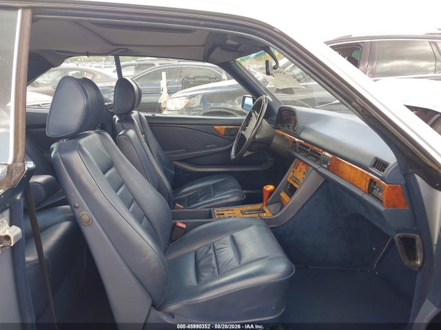 1983 MERCEDES-BENZ 380 SEC 5