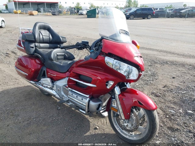 2010 HONDA GL1800 