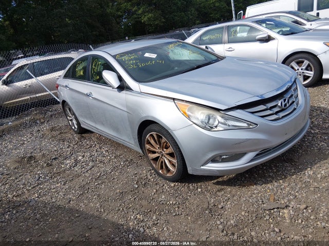 2013 HYUNDAI SONATA SE