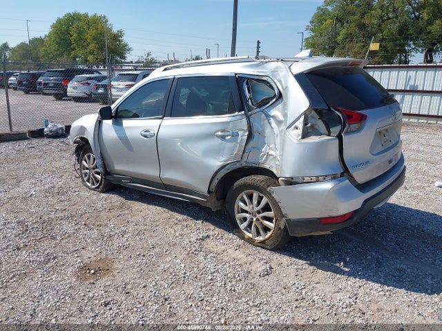 2017 NISSAN ROGUE SV 3