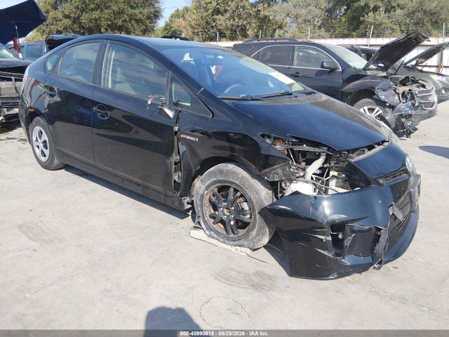 2013 TOYOTA PRIUS TWO