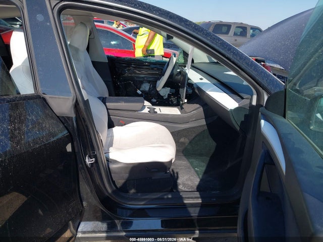 2023 TESLA MODEL Y PERFORMANCE DUAL MOTOR ALL-WHEEL DRIVE 5