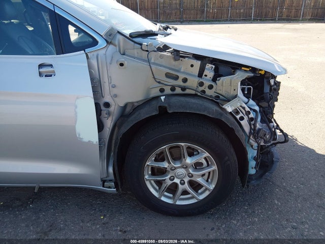2026 CHRYSLER PACIFICA SELECT 18