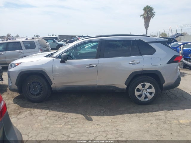 2020 TOYOTA RAV4 LE 14