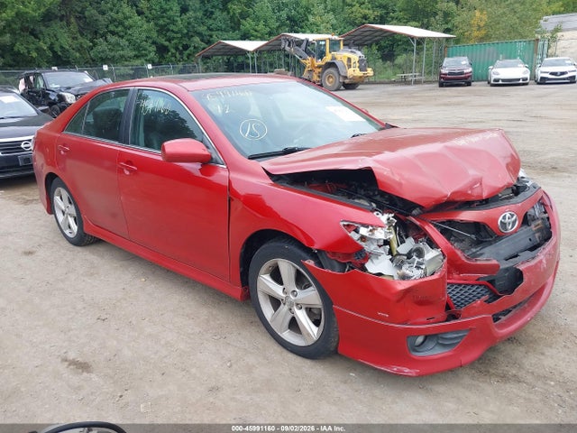 2010 TOYOTA CAMRY SE