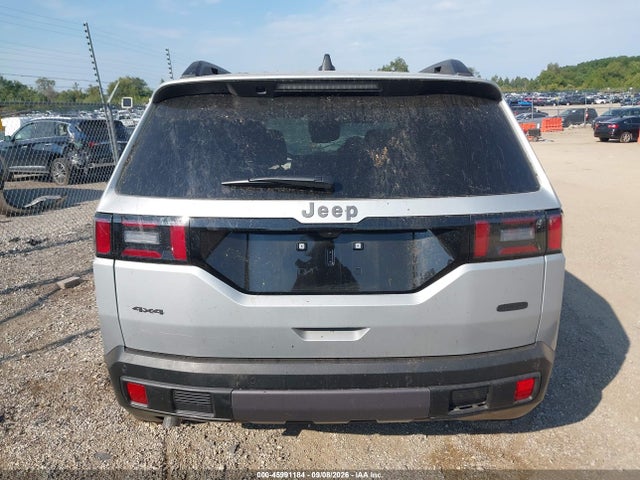 2026 JEEP CHEROKEE OVERLAND 4X4 16