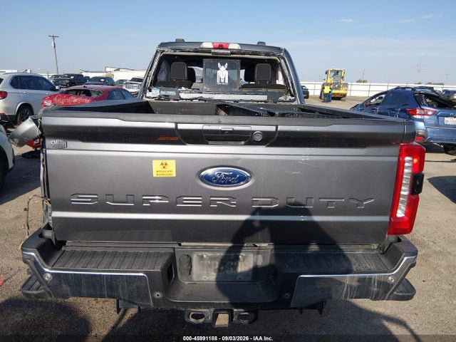 2023 FORD F-350 LARIAT 8