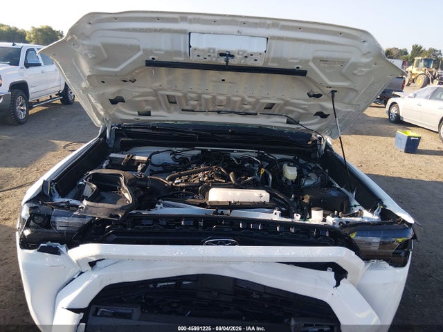 2026 TOYOTA 4RUNNER SR5 10