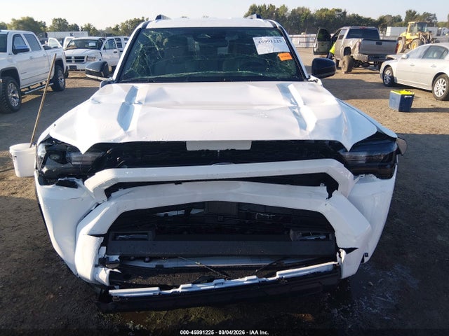 2026 TOYOTA 4RUNNER SR5 12