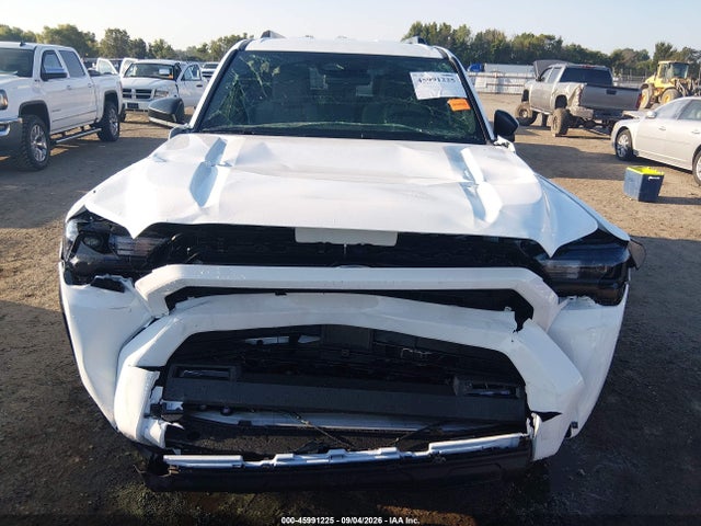 2026 TOYOTA 4RUNNER SR5 6