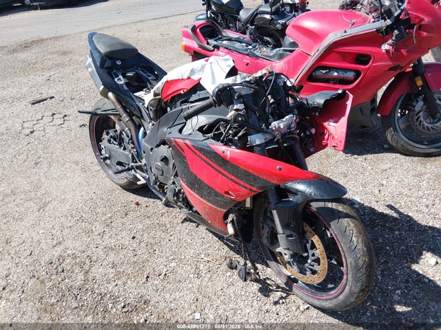 2013 YAMAHA YZF 