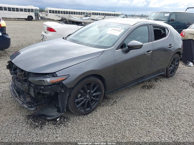 2021 MAZDA MAZDA3 PREMIUM 2