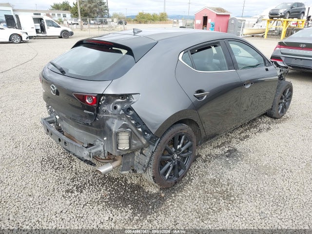 2021 MAZDA MAZDA3 PREMIUM 4