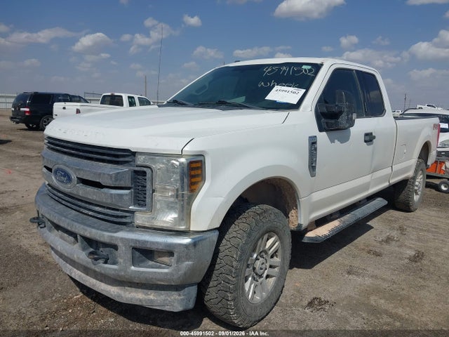 2019 FORD F-250 XLT 2