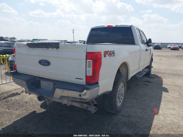 2019 FORD F-250 XLT 4