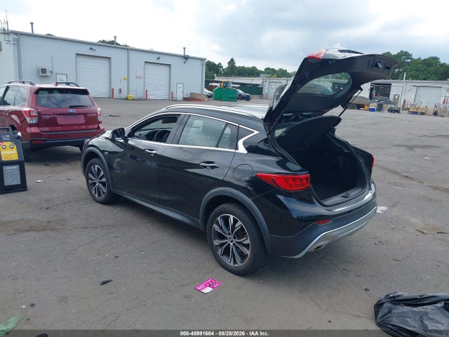 2018 INFINITI QX30 PREMIUM 3