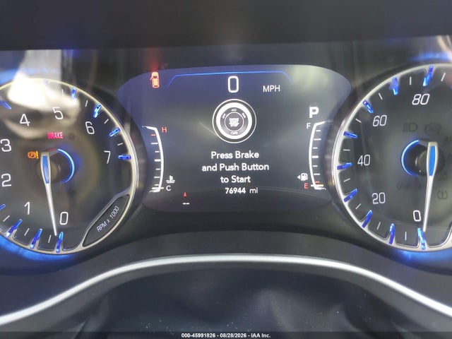 2023 CHRYSLER PACIFICA TOURING L 7
