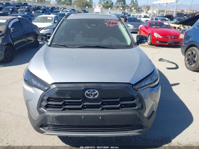 2026 TOYOTA COROLLA CROSS LE 12