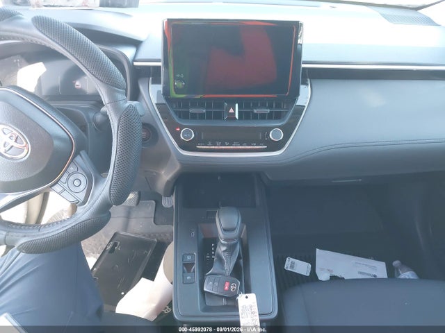 2026 TOYOTA COROLLA CROSS LE 11