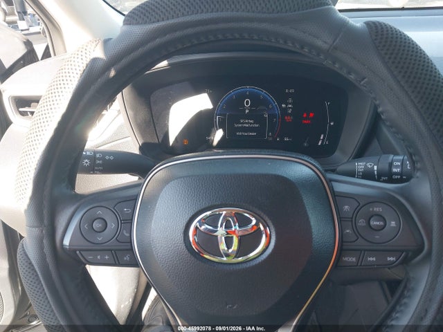 2026 TOYOTA COROLLA CROSS LE 7
