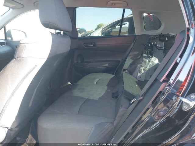 2026 TOYOTA COROLLA CROSS LE 8
