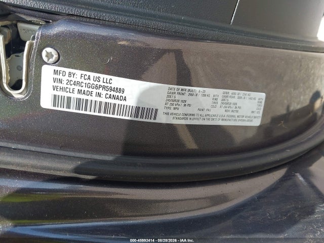 2023 CHRYSLER PACIFICA LIMITED 9